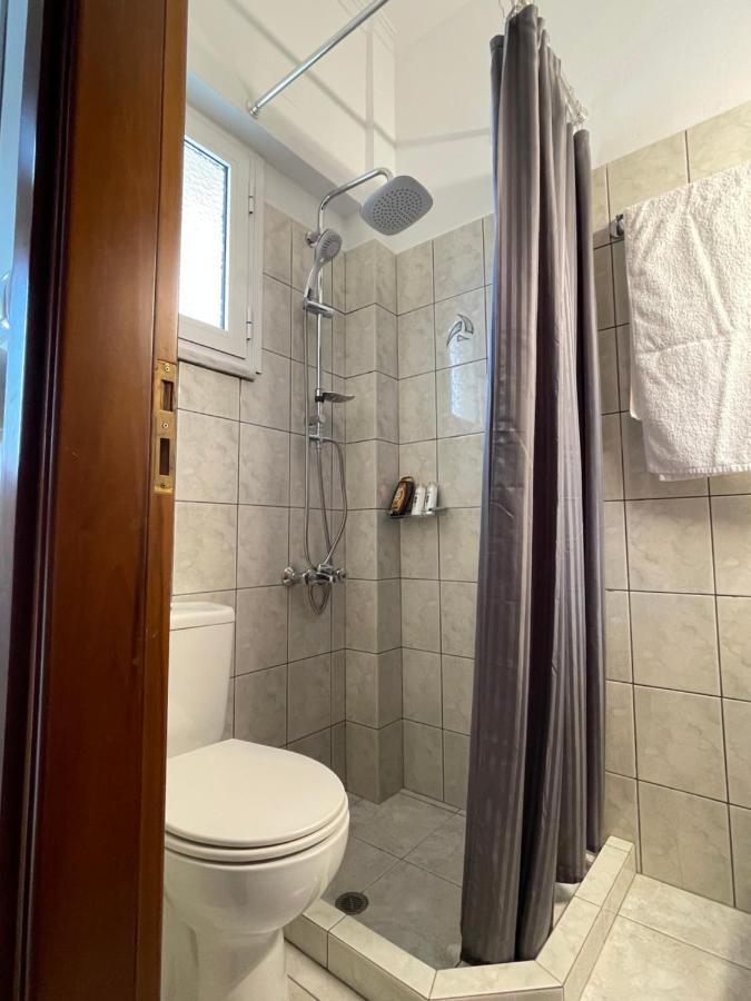 Flo'S Apartments Missolonghi Ngoại thất bức ảnh